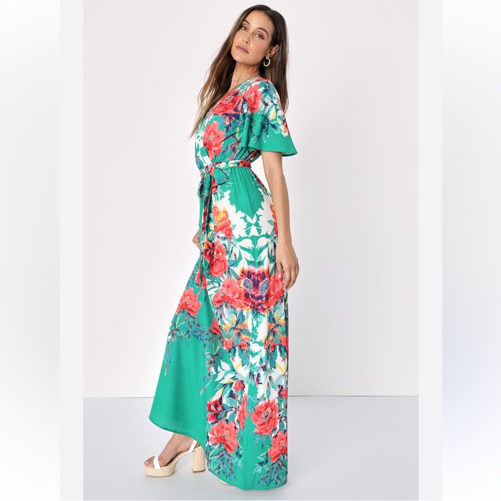 **Lulu's Green Floral Maxi Dress - XS**